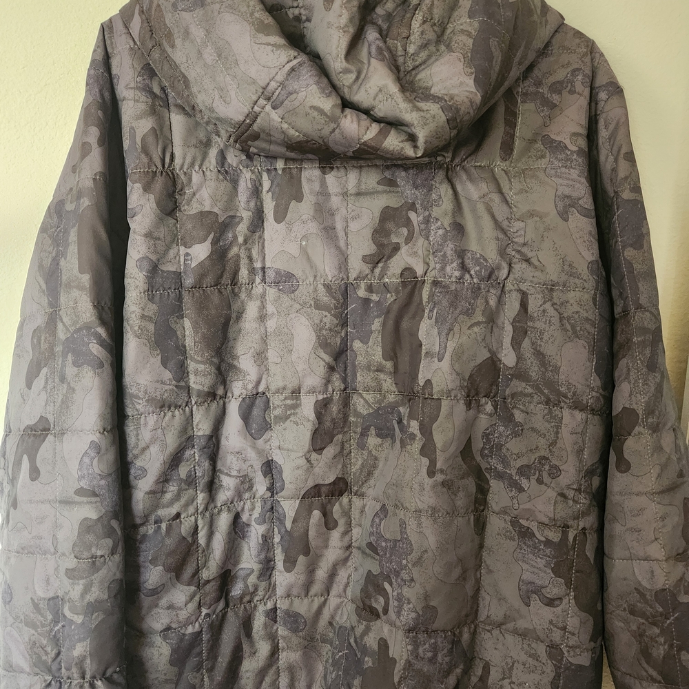 Pretty Green Army Camoflage Black and Gray Puffer Jacket Hoodie - Picture 6 of 11